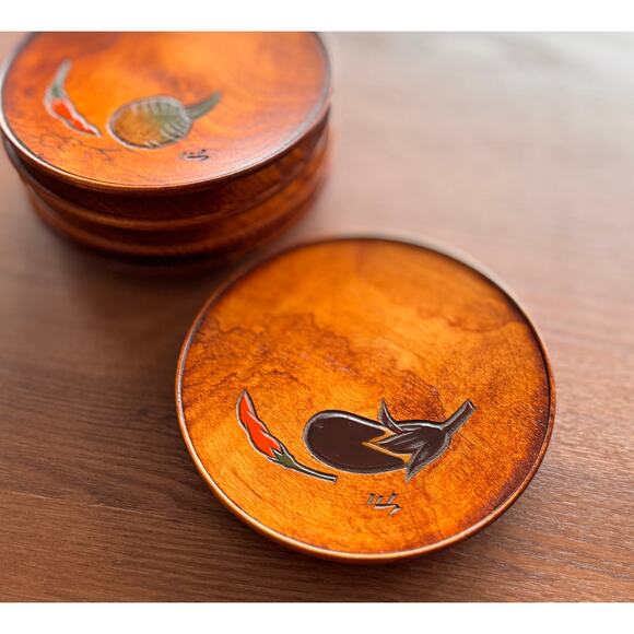 [Like New] Vintage Japanese Small Wooden Plates, hand-carved urushi finish 5 pcs - Picture 1 of 16